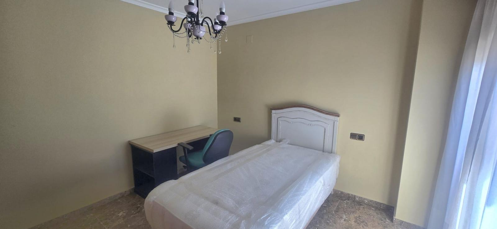 Flat for Rent in Granada