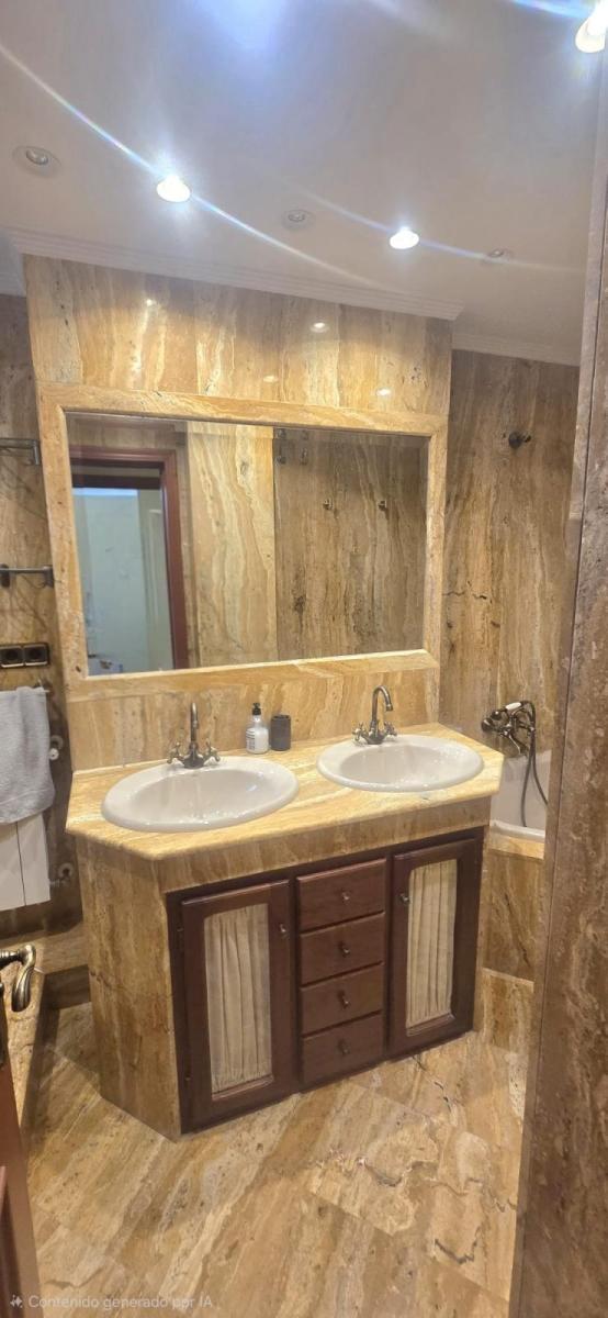 Flat for Rent in Granada