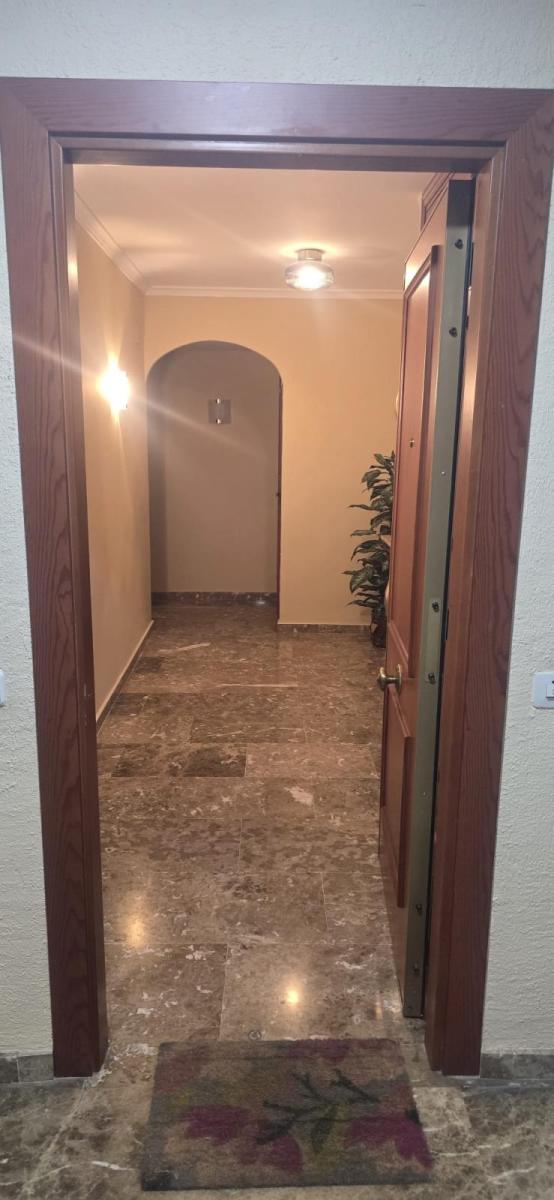 Flat for Rent in Granada