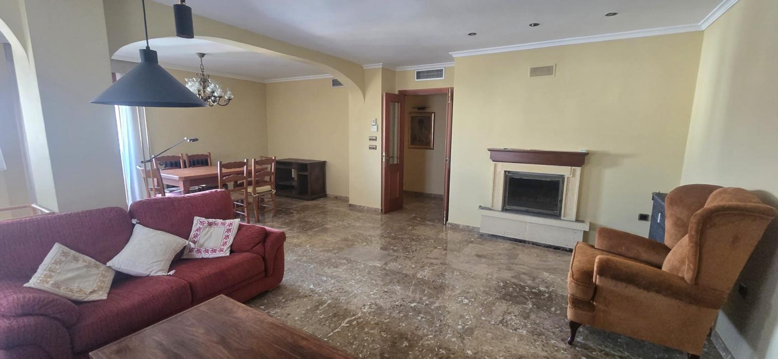 Flat for Rent in Granada
