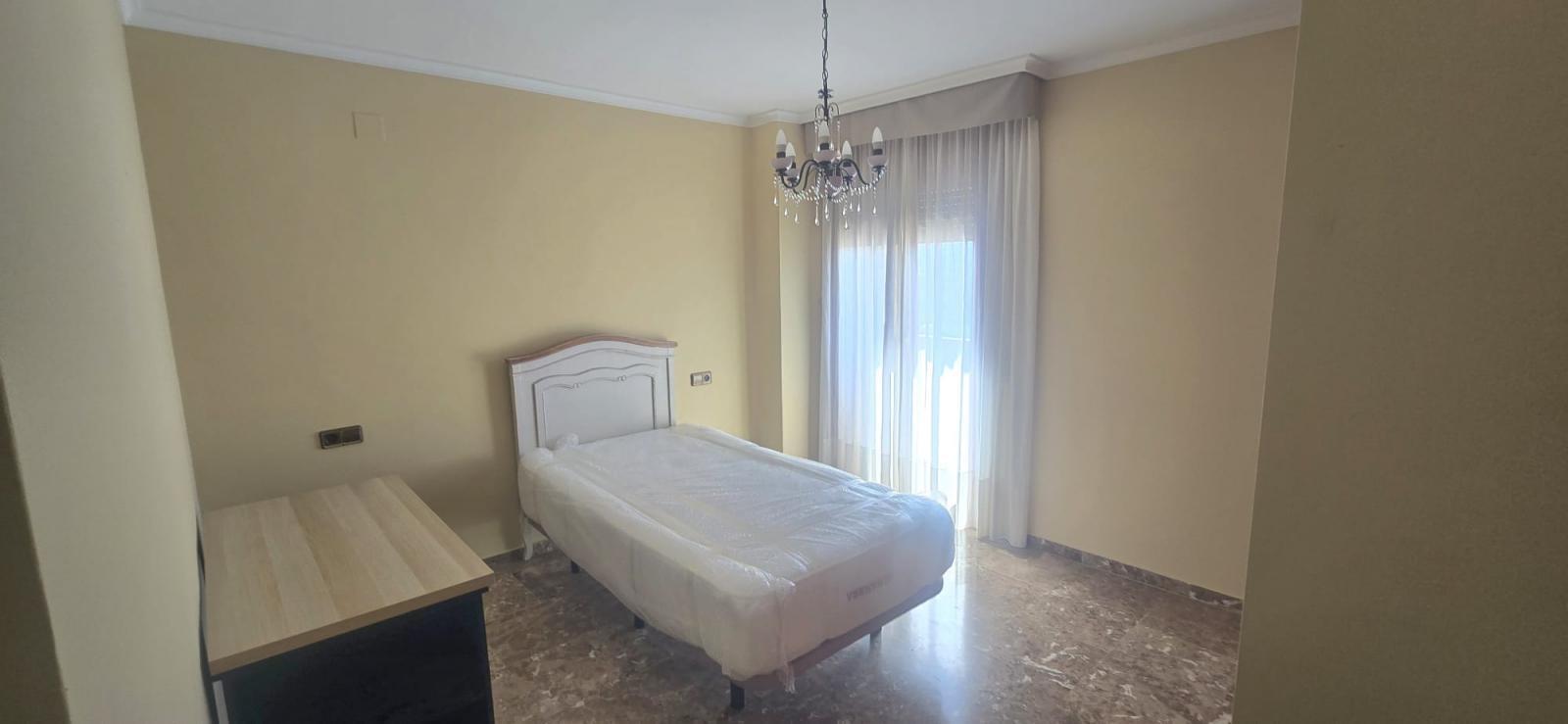 Flat for Rent in Granada