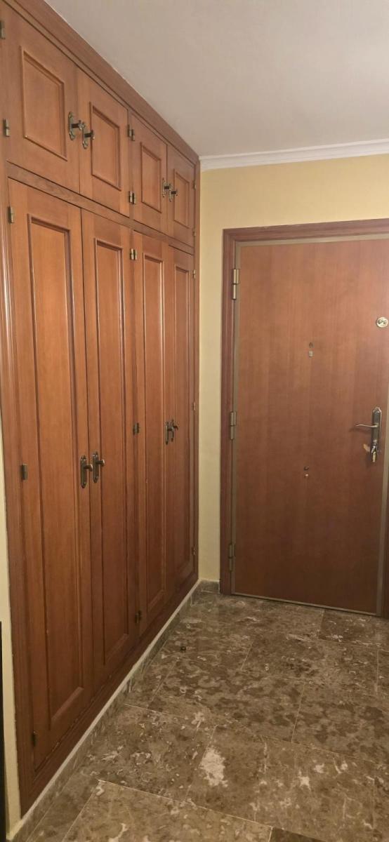 Flat for Rent in Granada