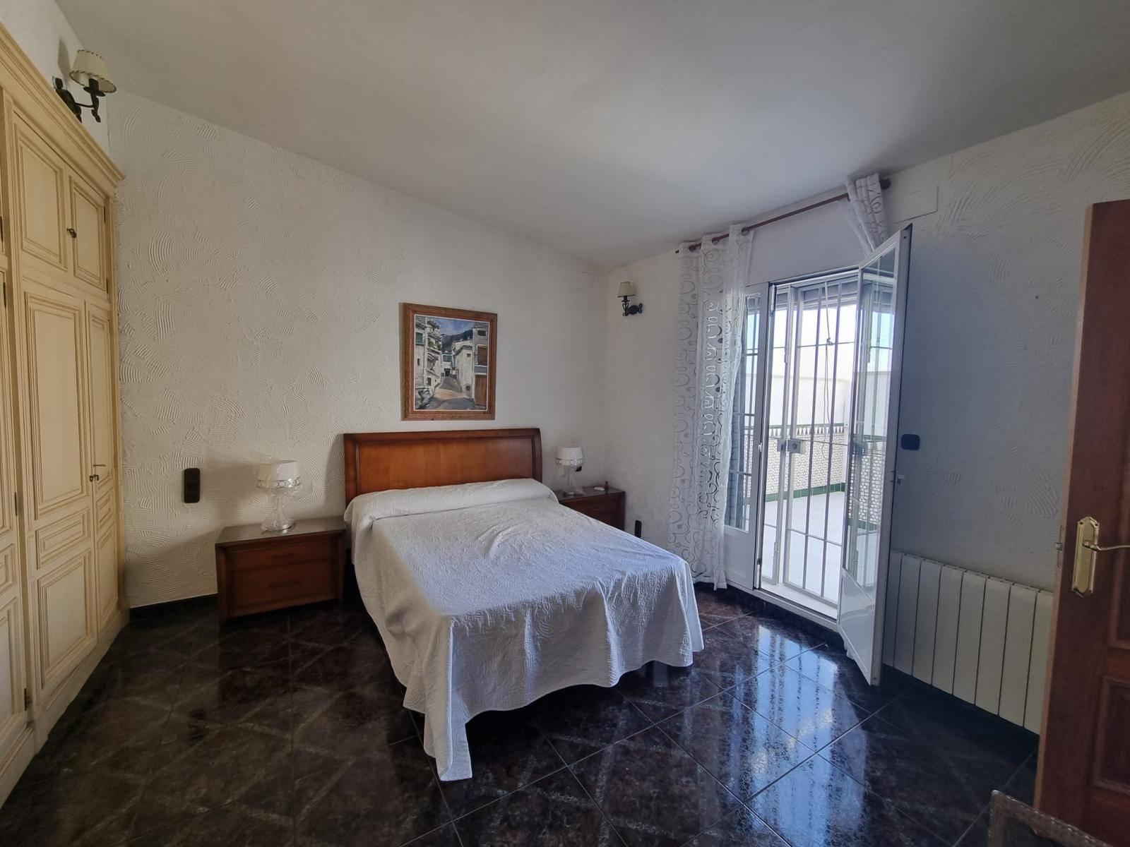 House for Rent in Granada