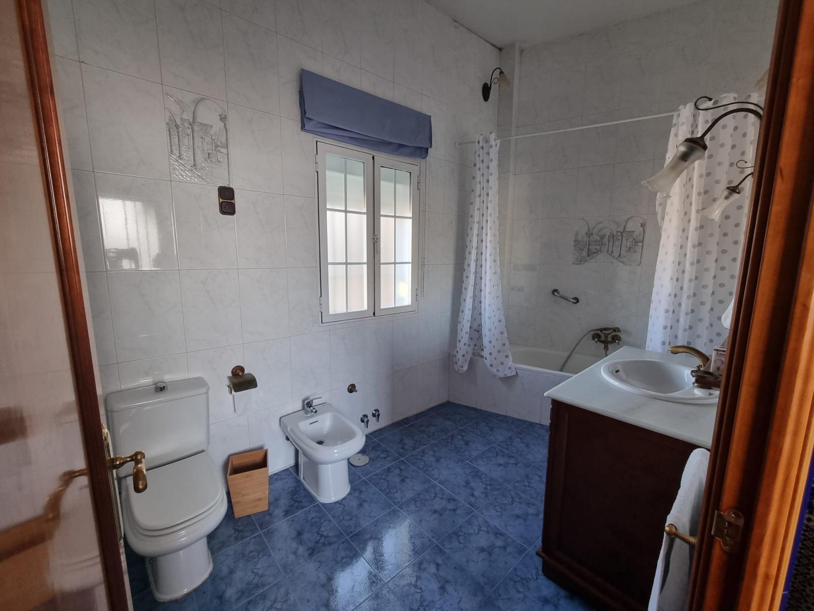 House for Rent in Granada