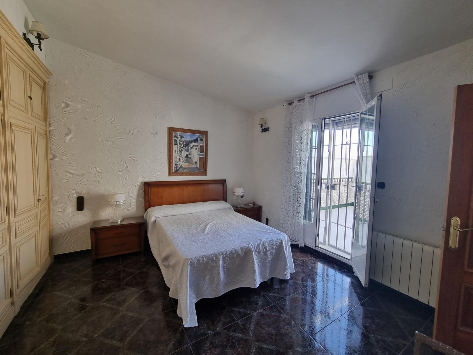 House for Rent in Granada
