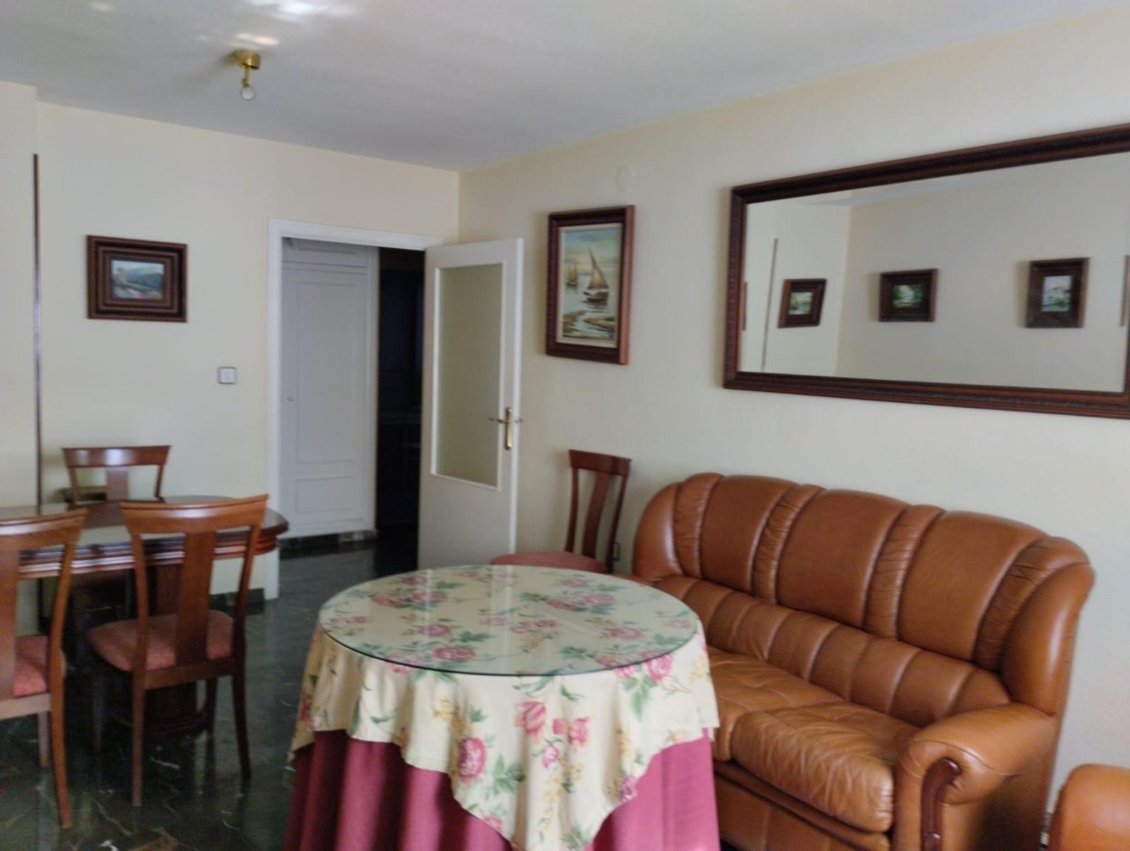 Flat for Rent in Granada
