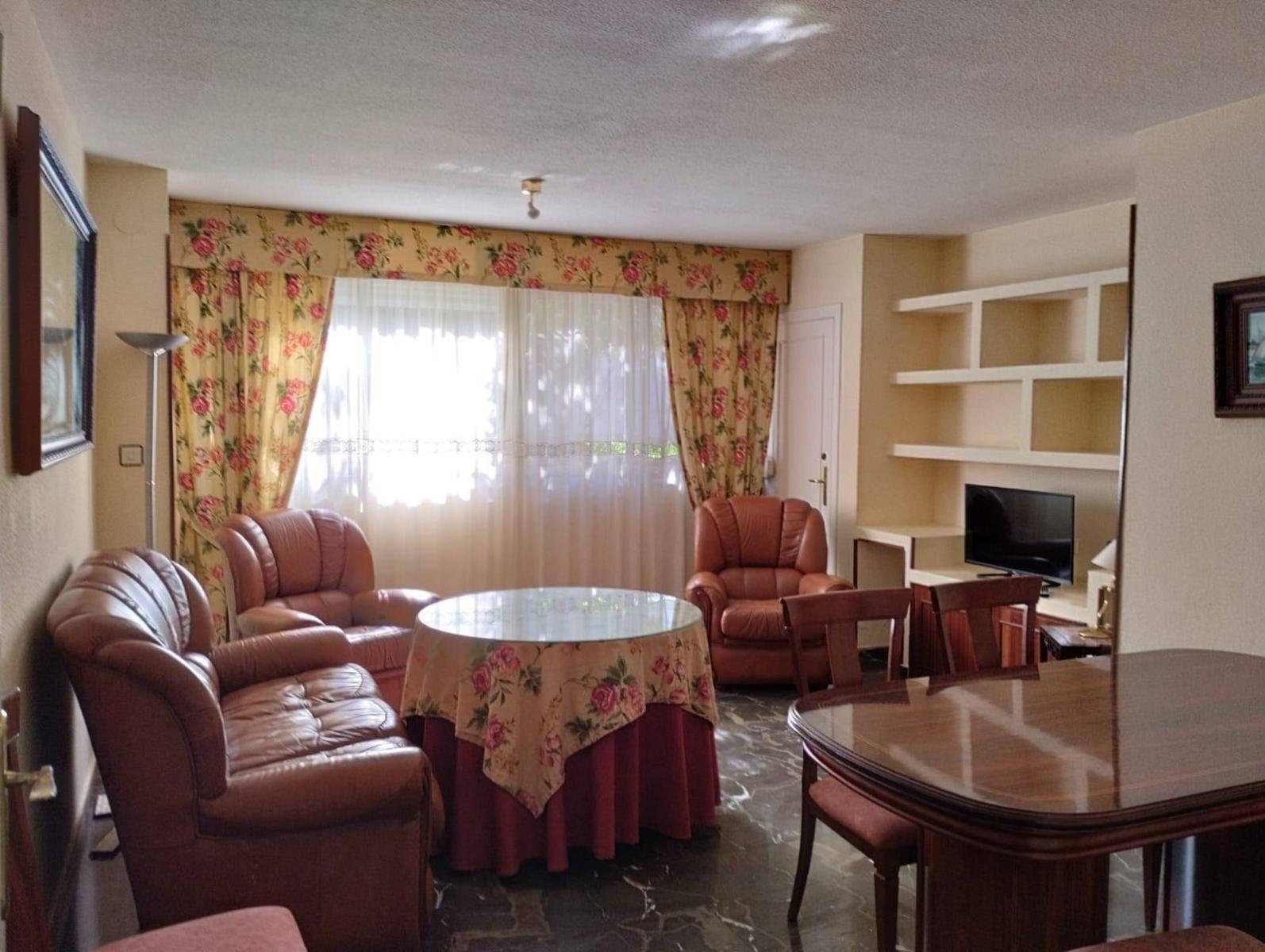 Flat for Rent in Granada