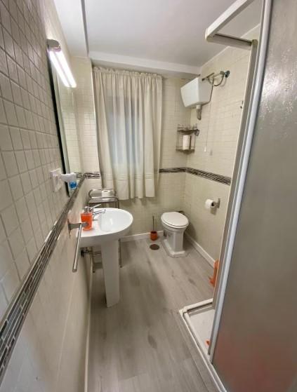 Flat for Rent in Granada