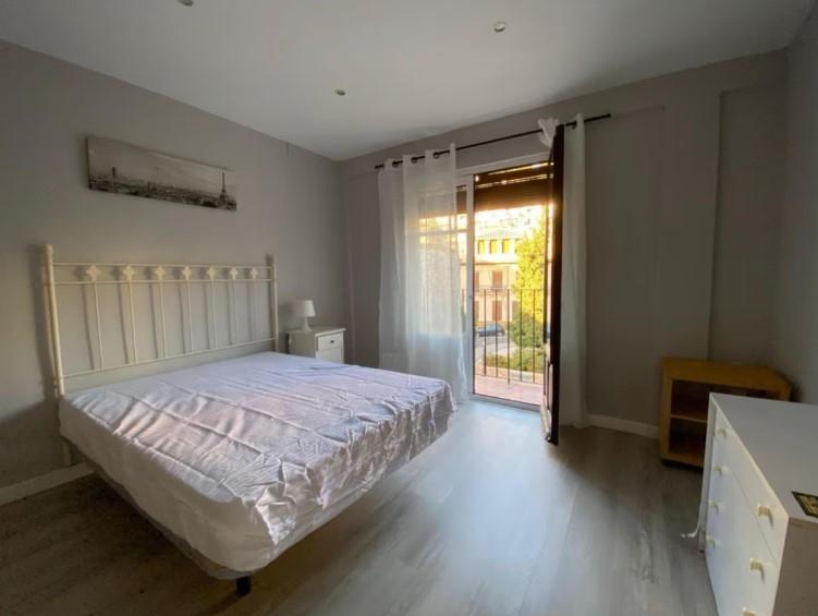Flat for Rent in Granada