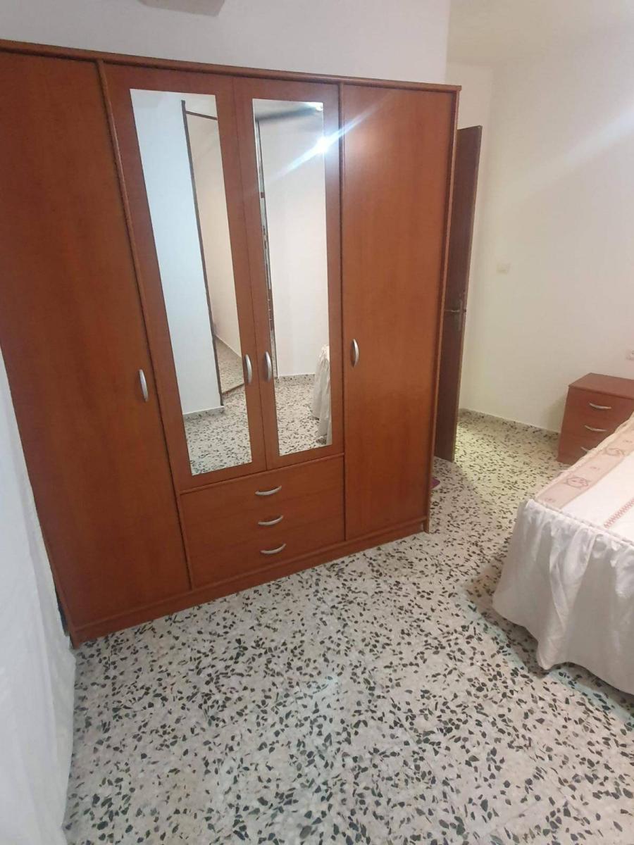 Flat for Rent in Granada