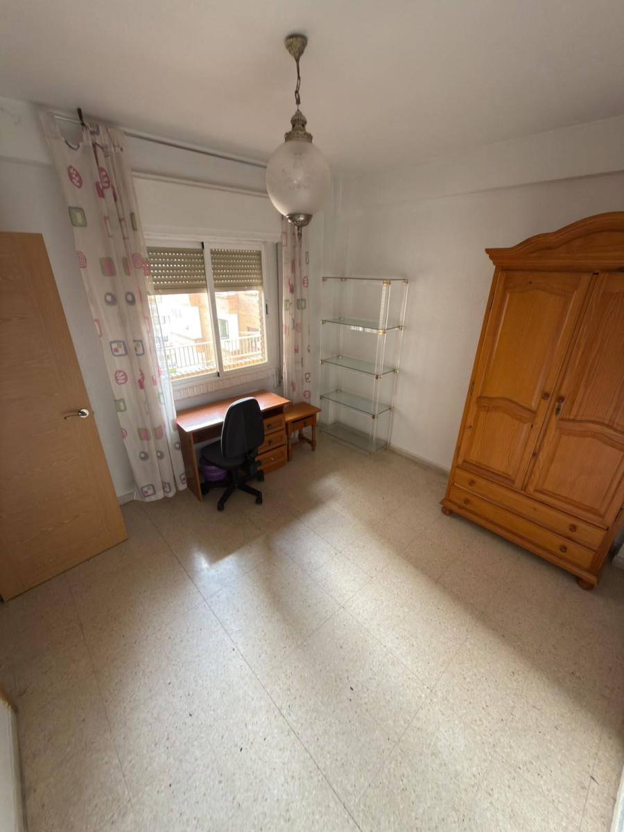 Piso en Venta en Granada
