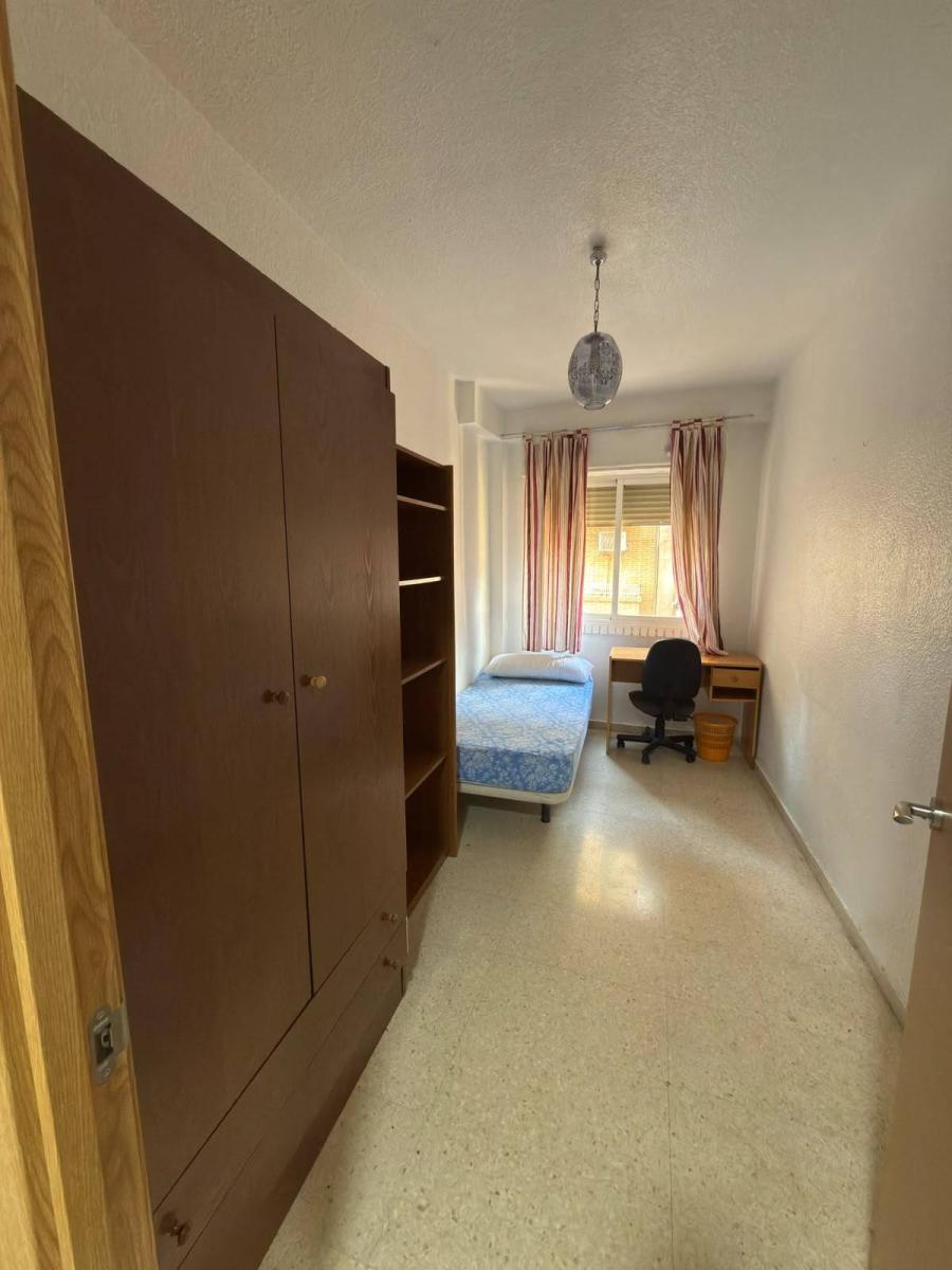 Piso en Venta en Granada