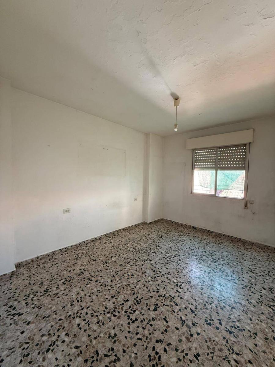 House for Sale in Granada