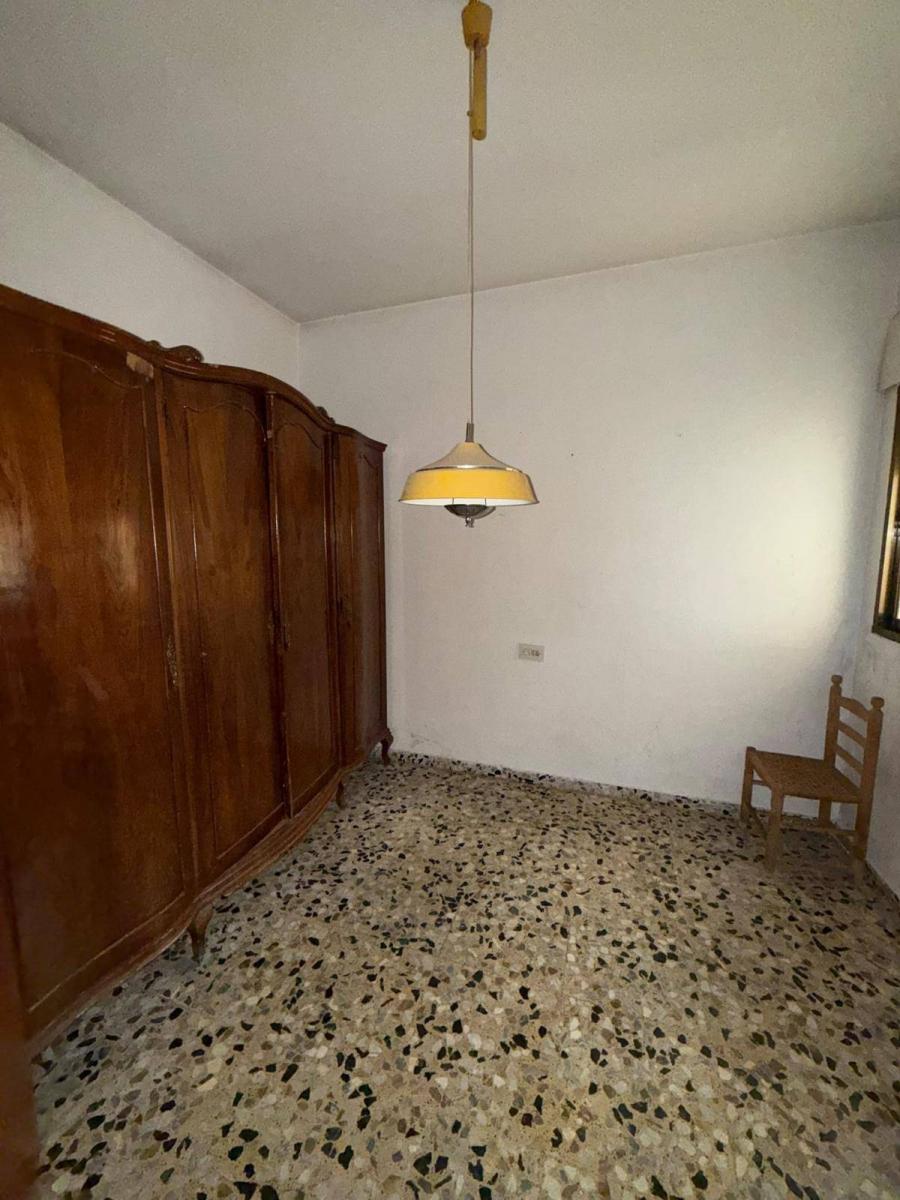 House for Sale in Granada