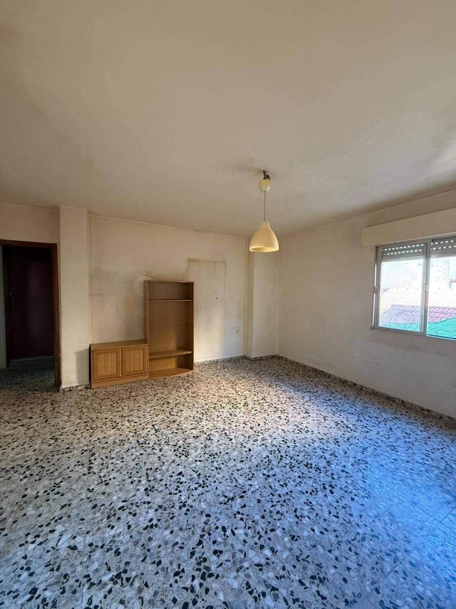 House for Sale in Granada