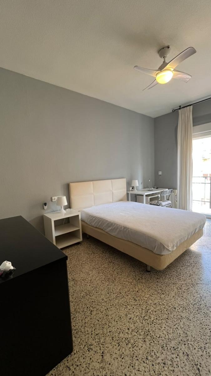 Flat for Rent in Granada