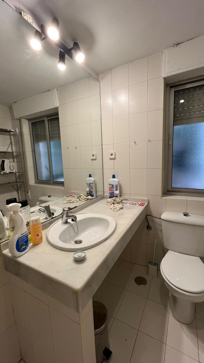 Flat for Rent in Granada