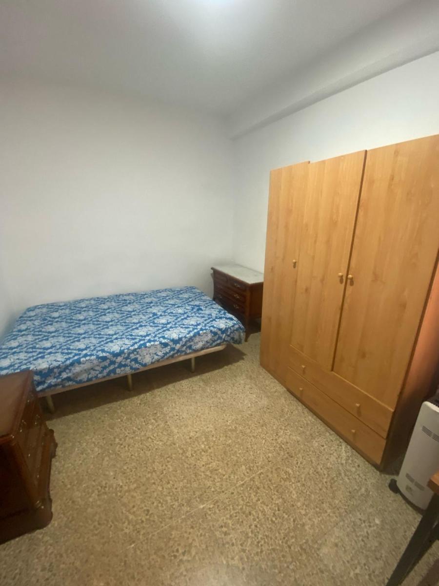Flat for Rent in Granada
