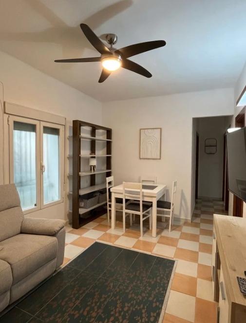 Flat for Rent in Granada