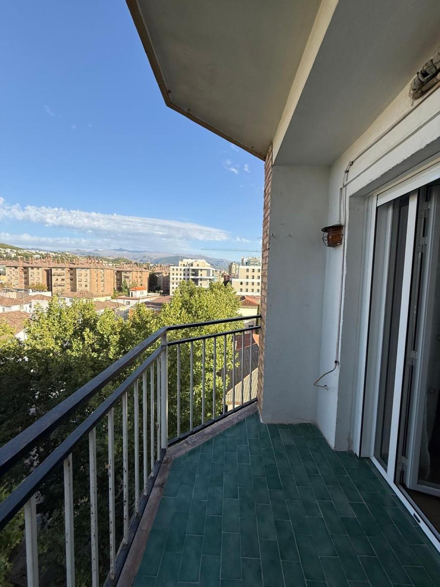 Flat for Sale in Granada