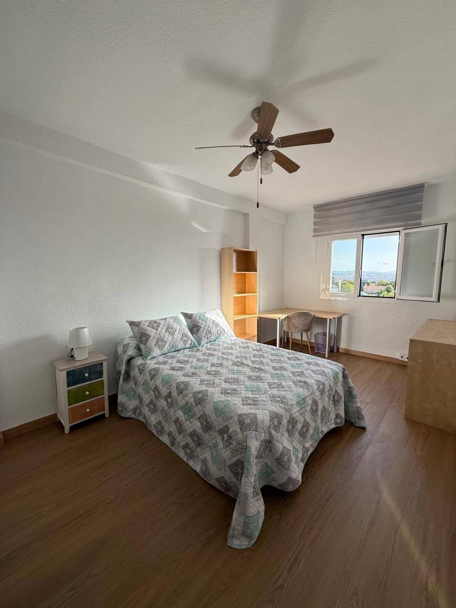 Piso en Venta en Granada