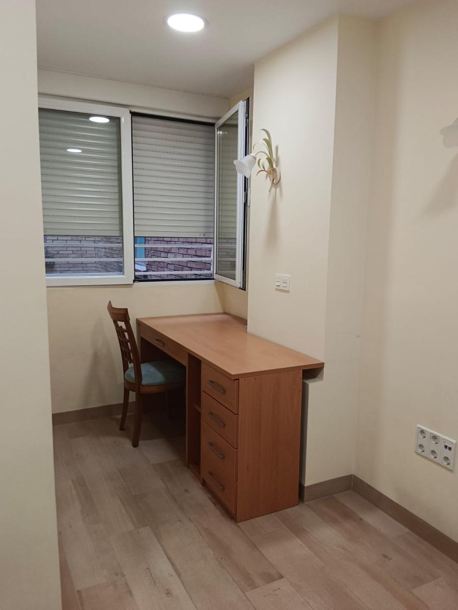 Flat for Rent in Granada