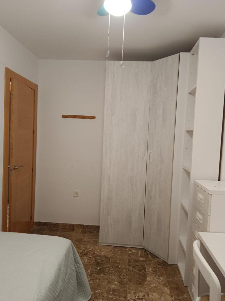 Flat for Rent in Granada