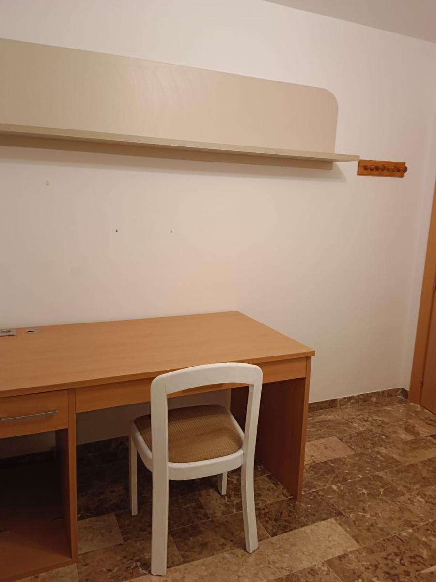 Flat for Rent in Granada