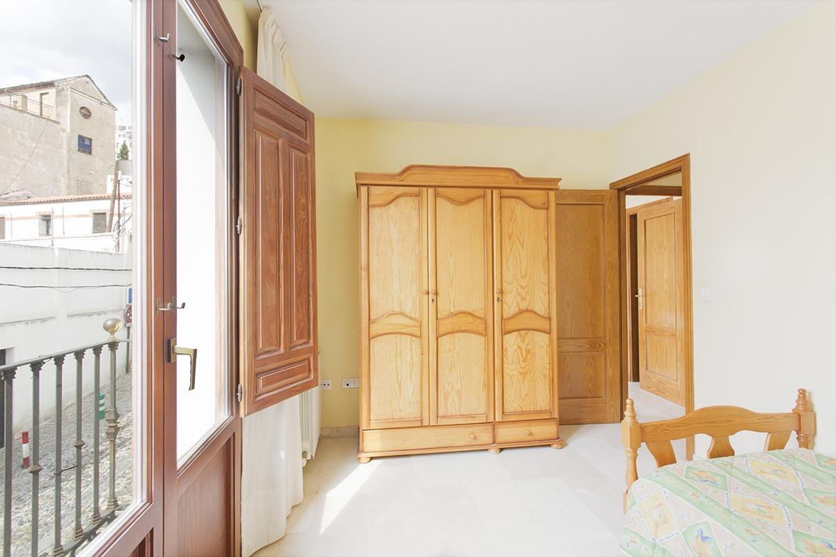 Flat for Rent in Granada