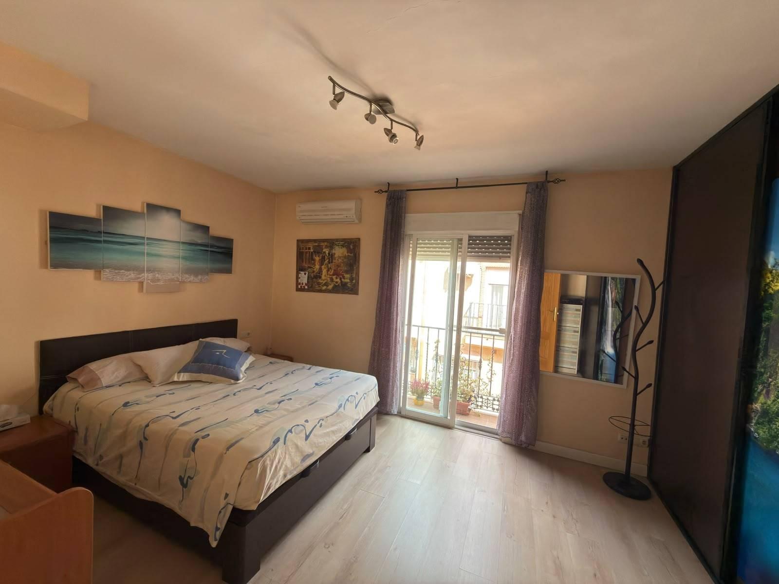 Casa en Venta en Alhendín