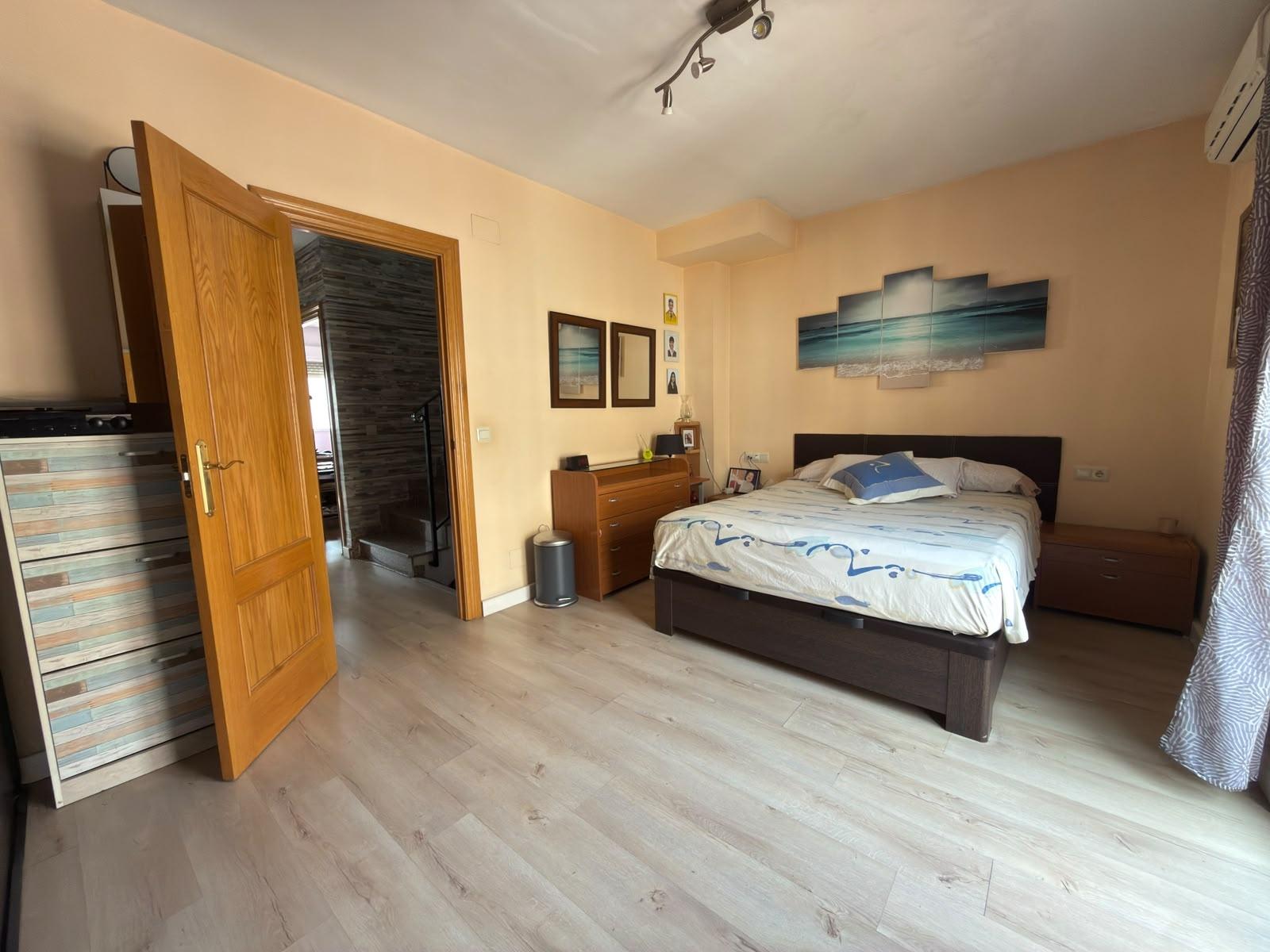 Casa en Venta en Alhendín