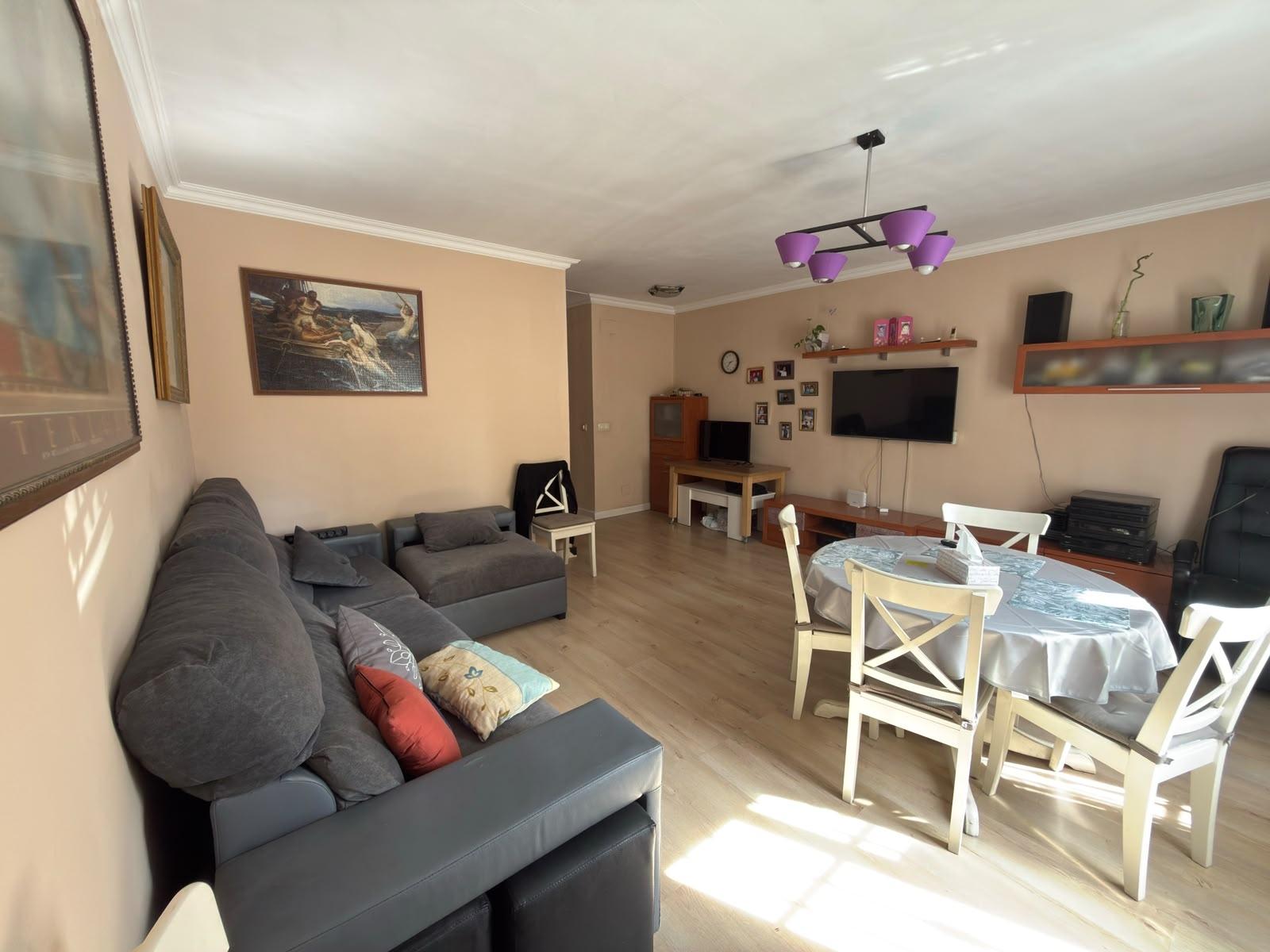 Casa en Venta en Alhendín