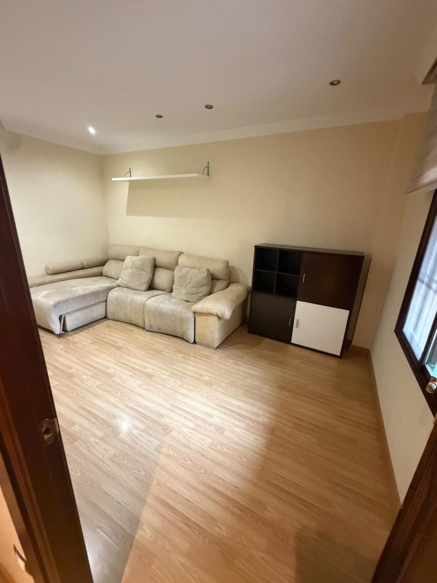 Apartment for Rent in La Zubia