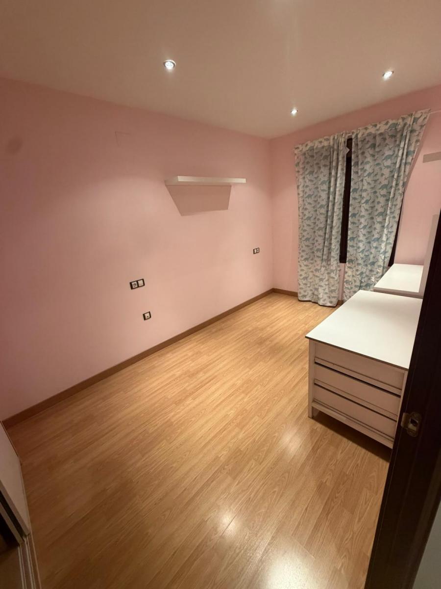 Apartment for Rent in La Zubia