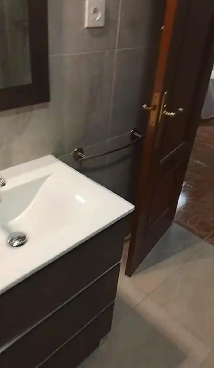 Flat for Rent in Granada