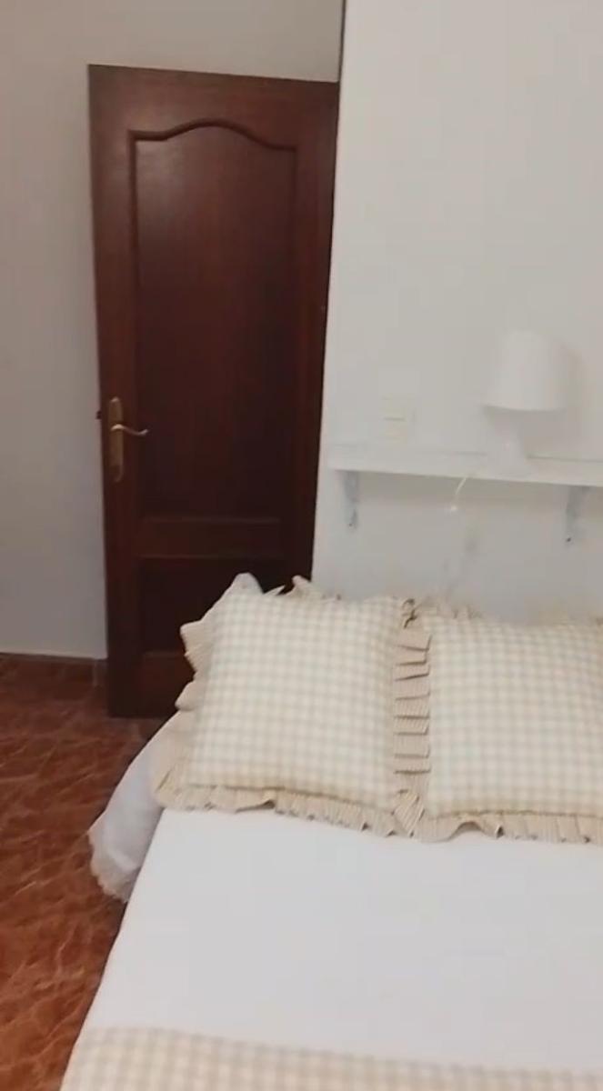 Flat for Rent in Granada