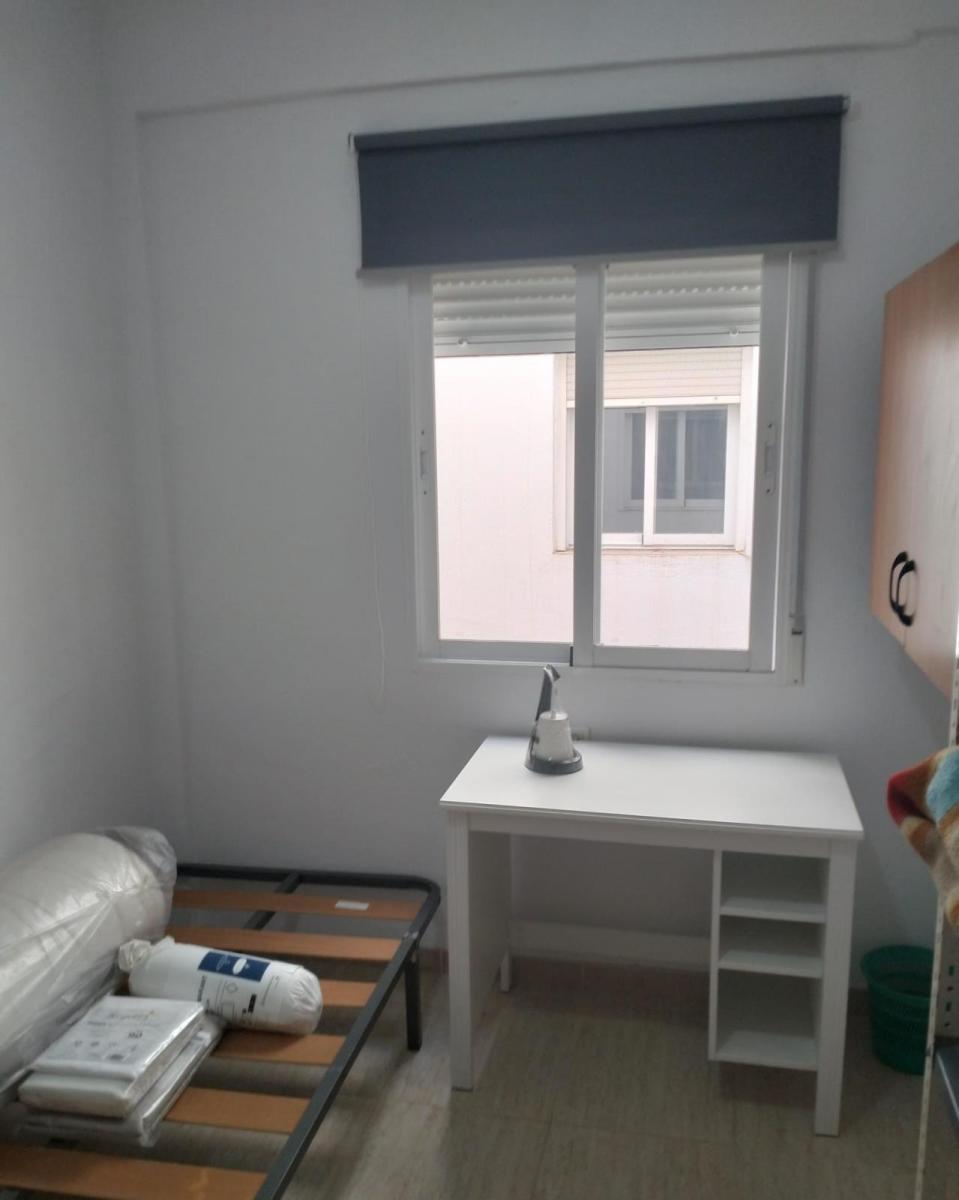 Flat for Rent in Granada