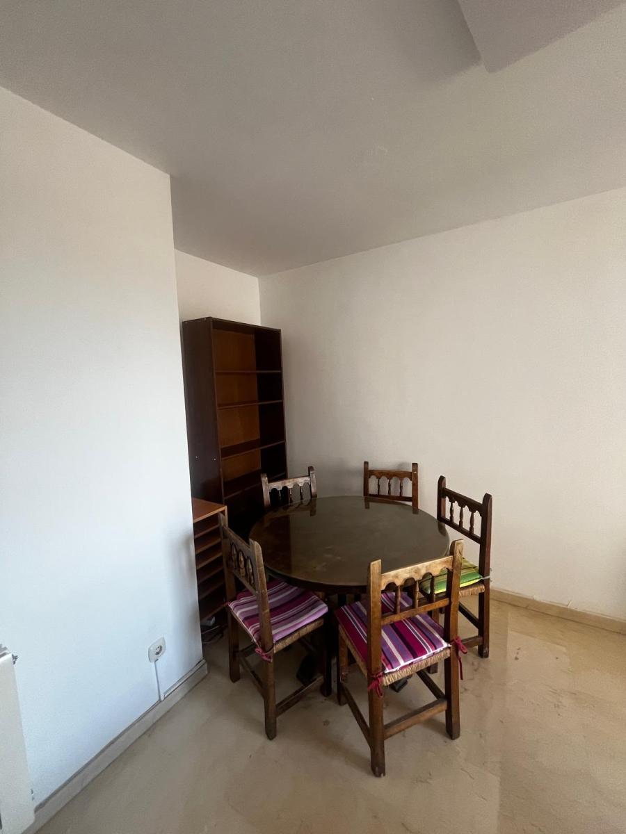 Apartment for Rent in Granada