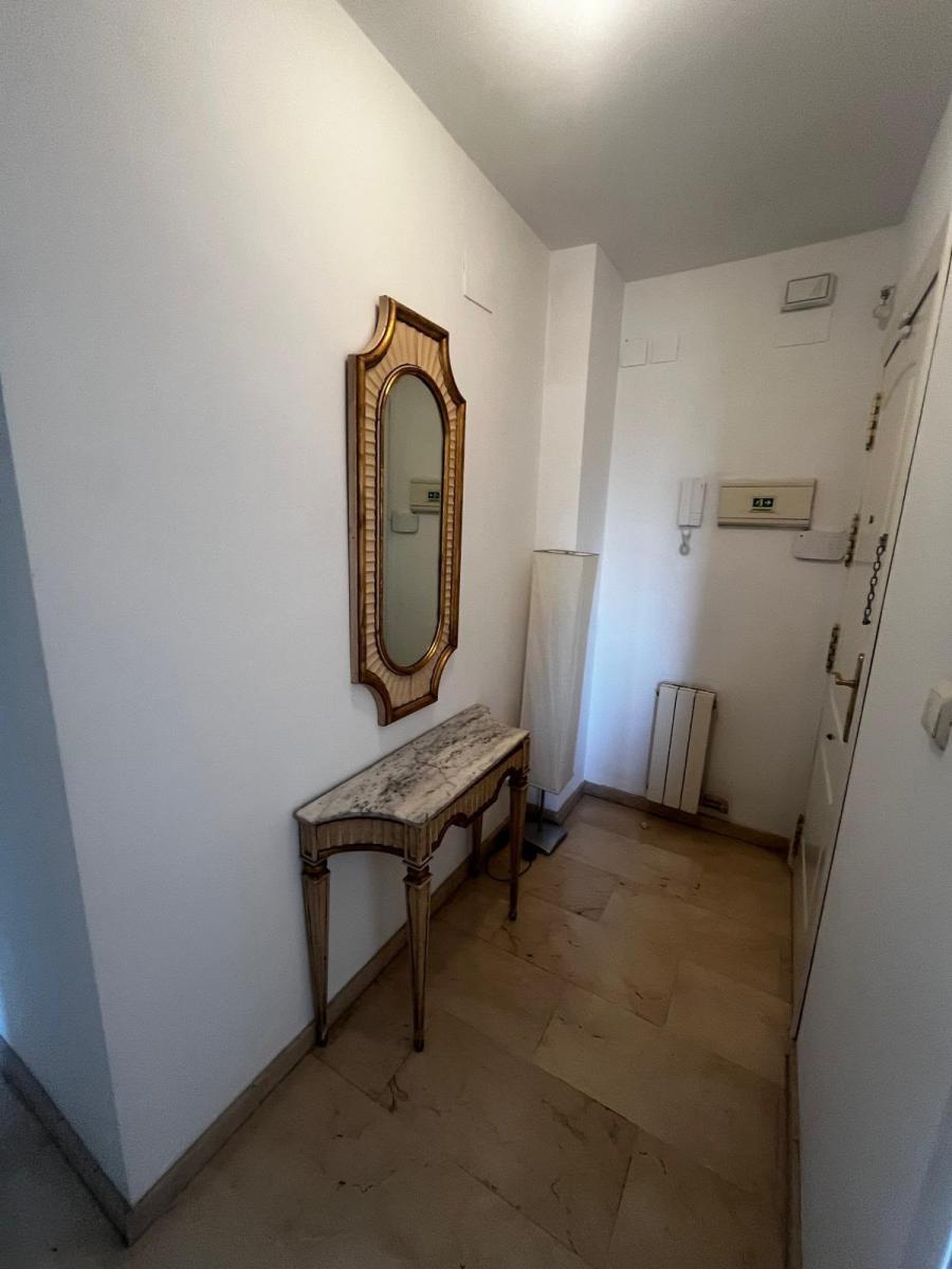 Apartment for Rent in Granada
