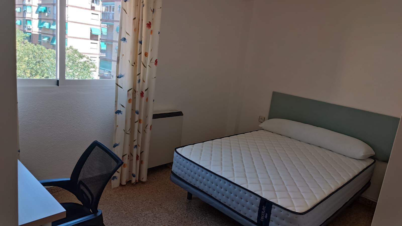 Flat for Rent in Granada