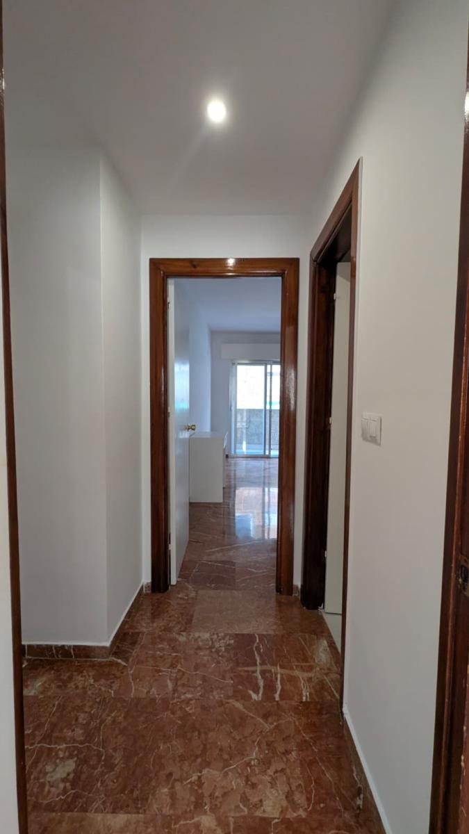 Flat for Rent in Granada