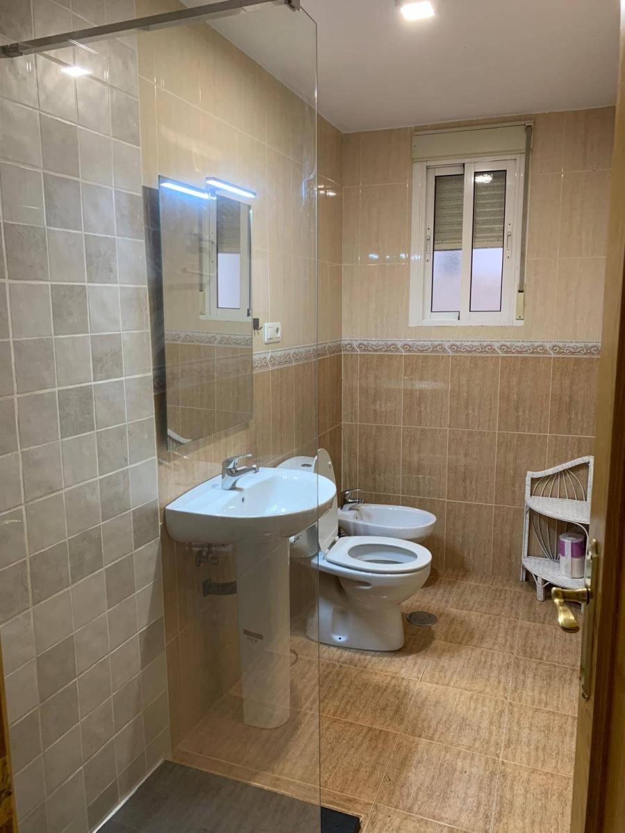 Flat for Rent in Granada