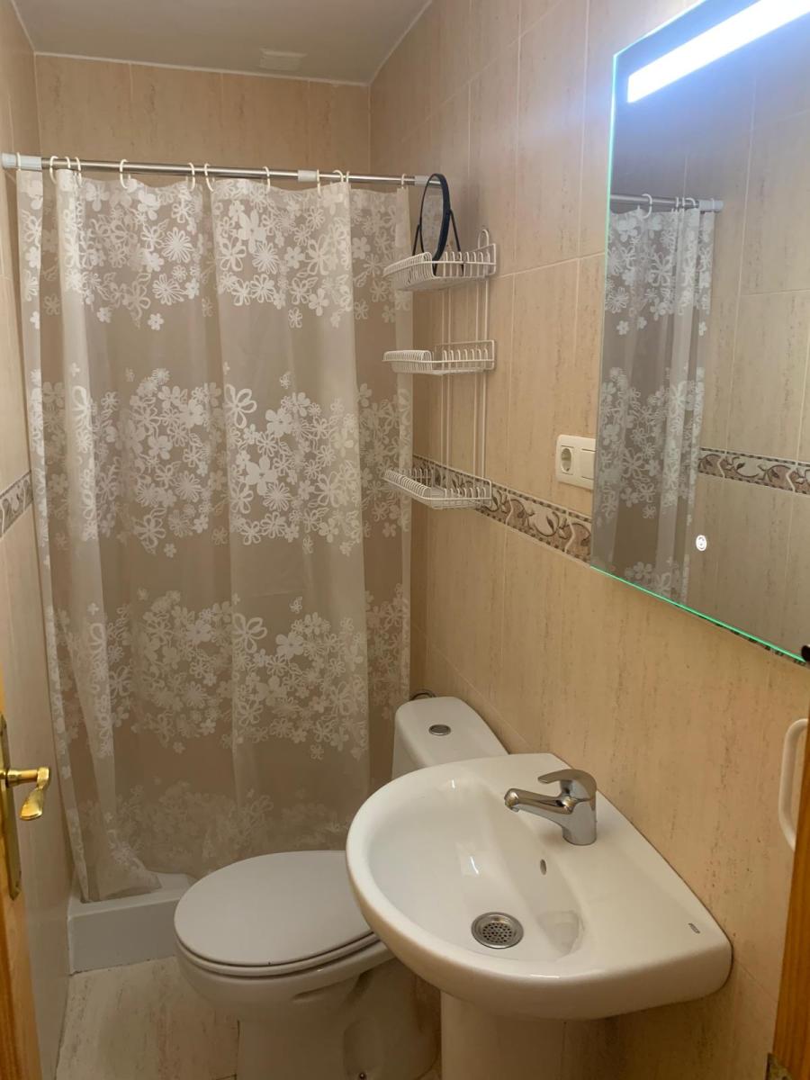 Flat for Rent in Granada