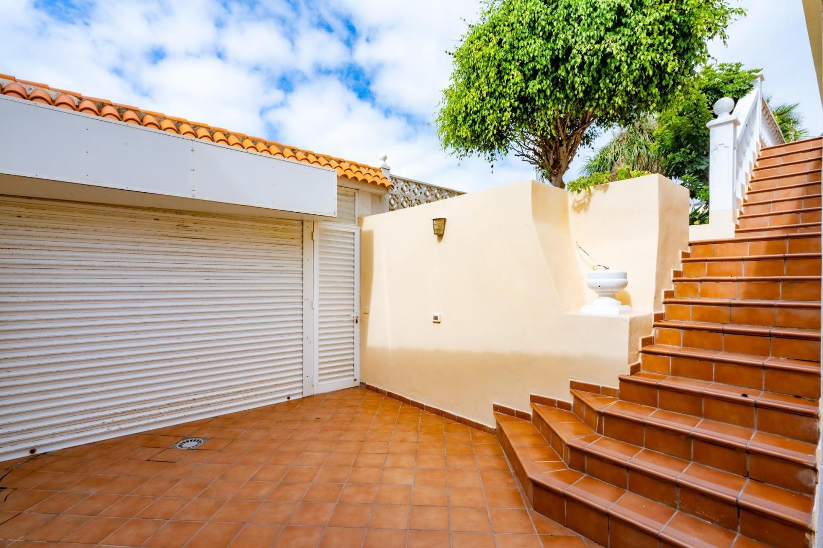 Chalet for Sale in San Cristóbal de La Laguna