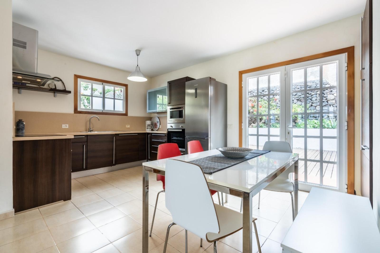 Chalet for Sale in San Cristóbal de La Laguna