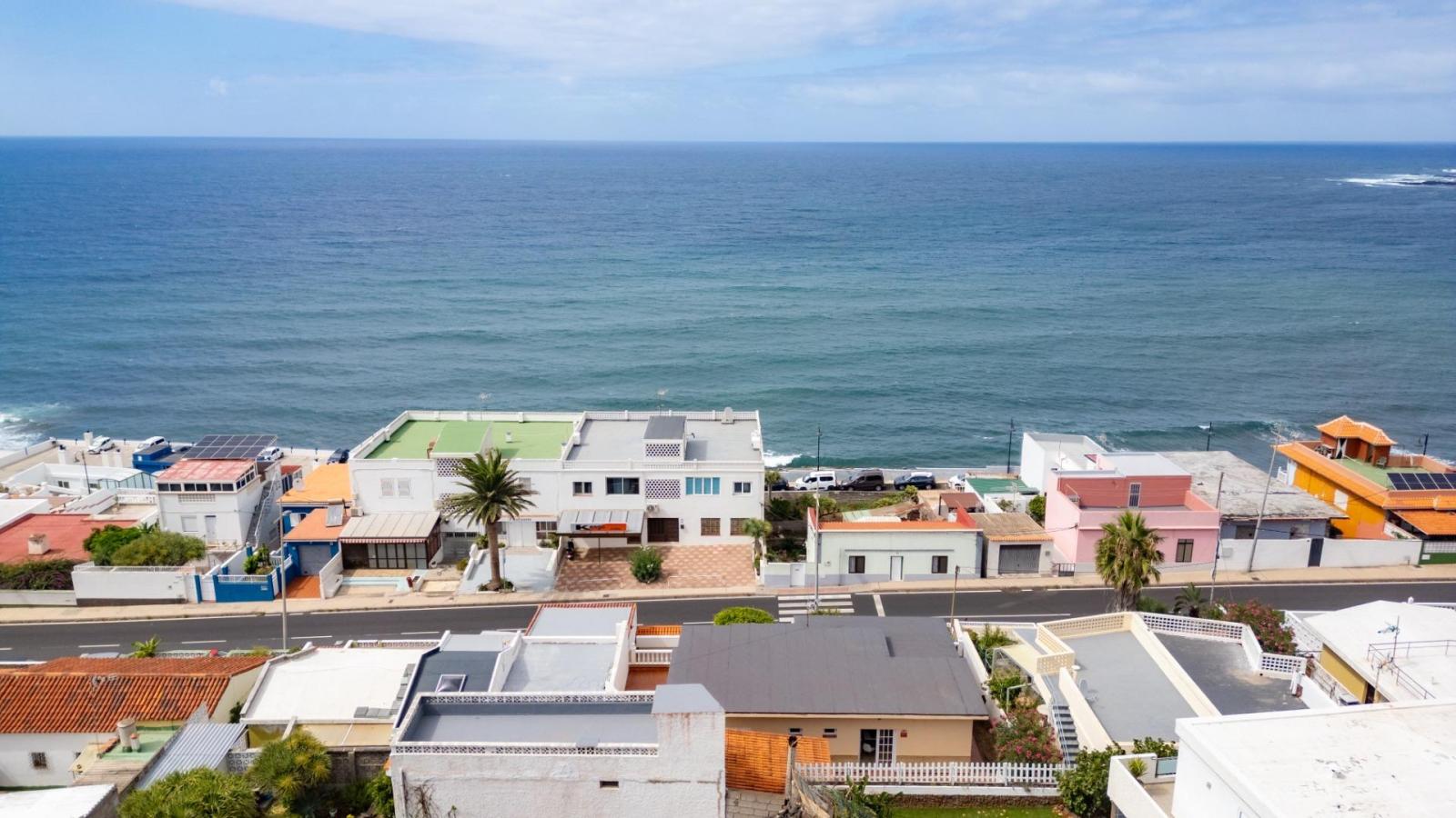 Chalet for Sale in San Cristóbal de La Laguna