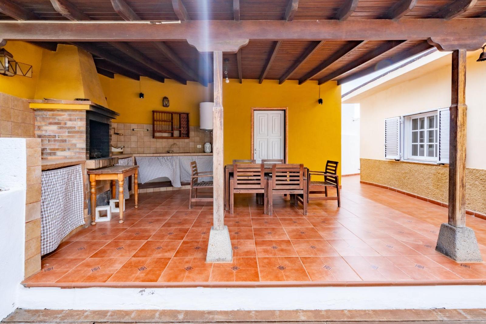 Chalet for Sale in San Cristóbal de La Laguna