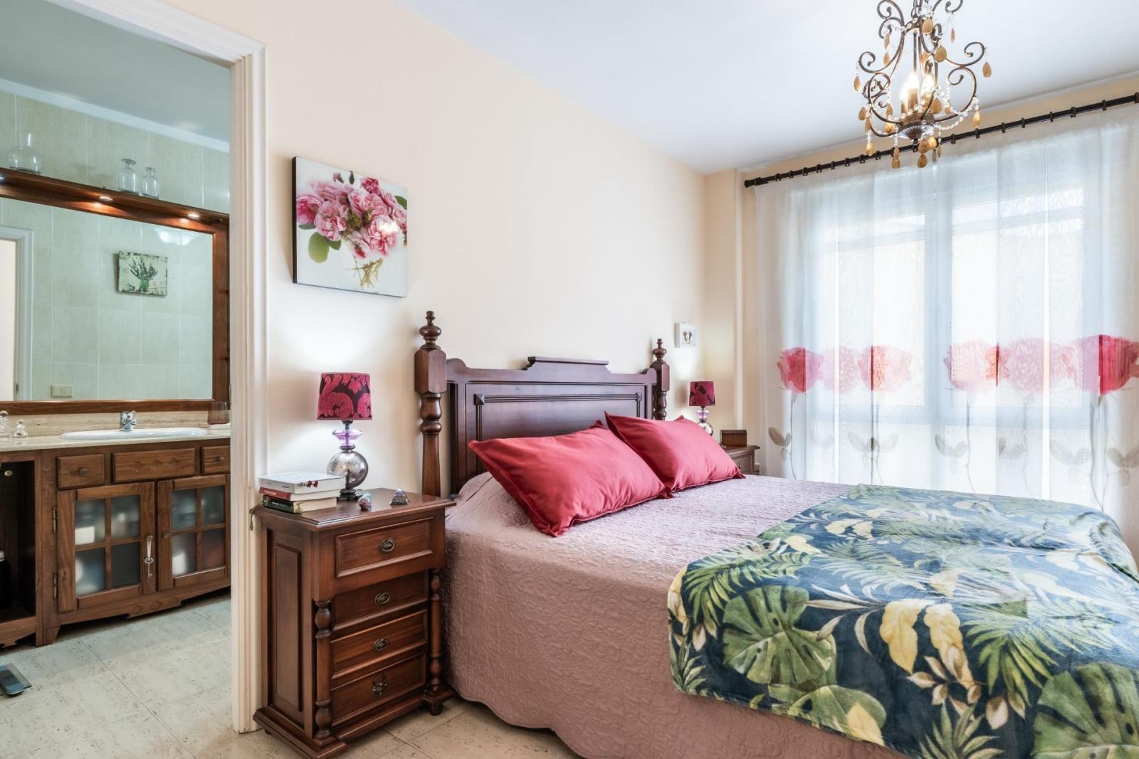 Semi-detached House for Sale in Tegueste