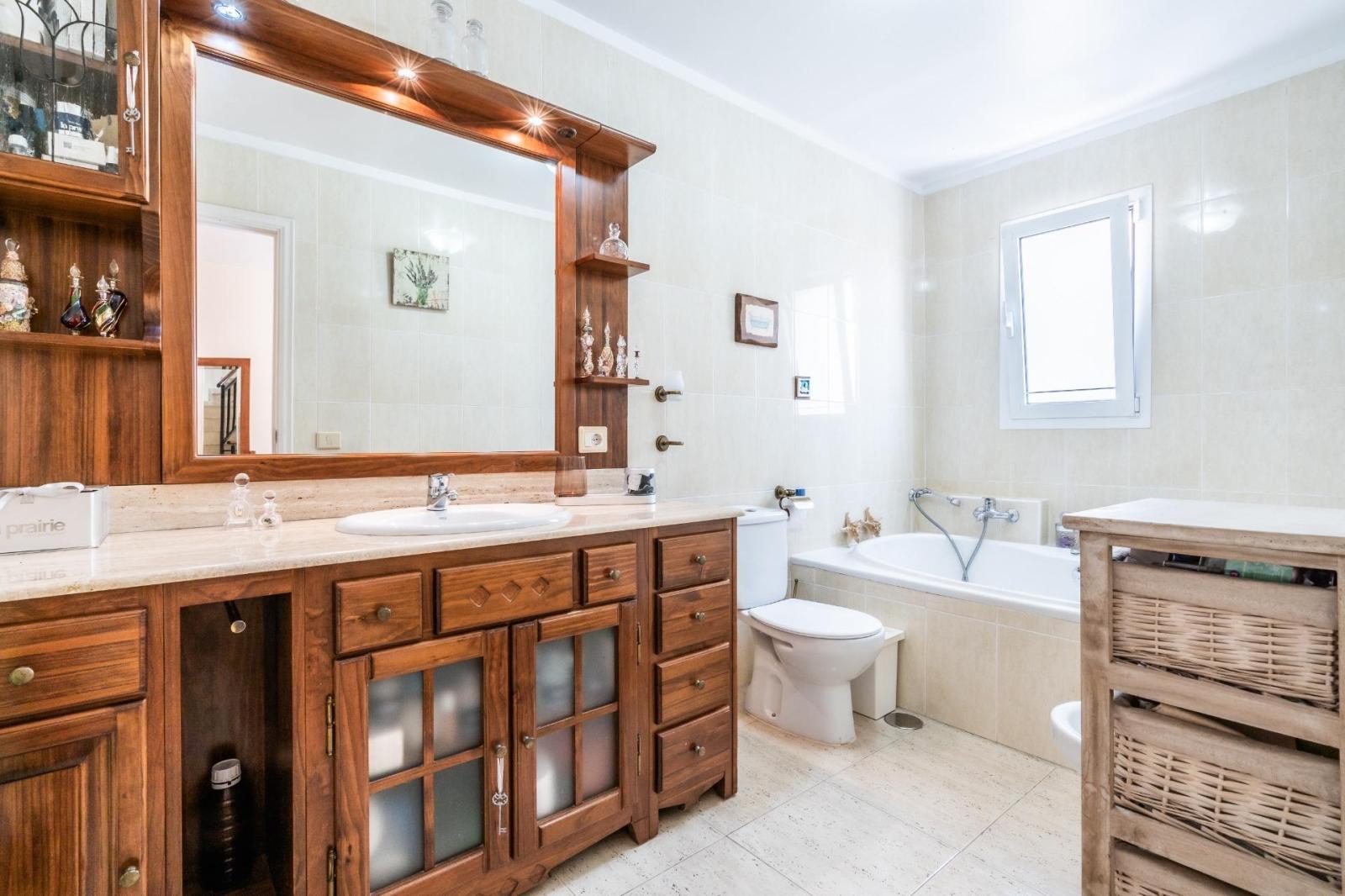 Semi-detached House for Sale in Tegueste