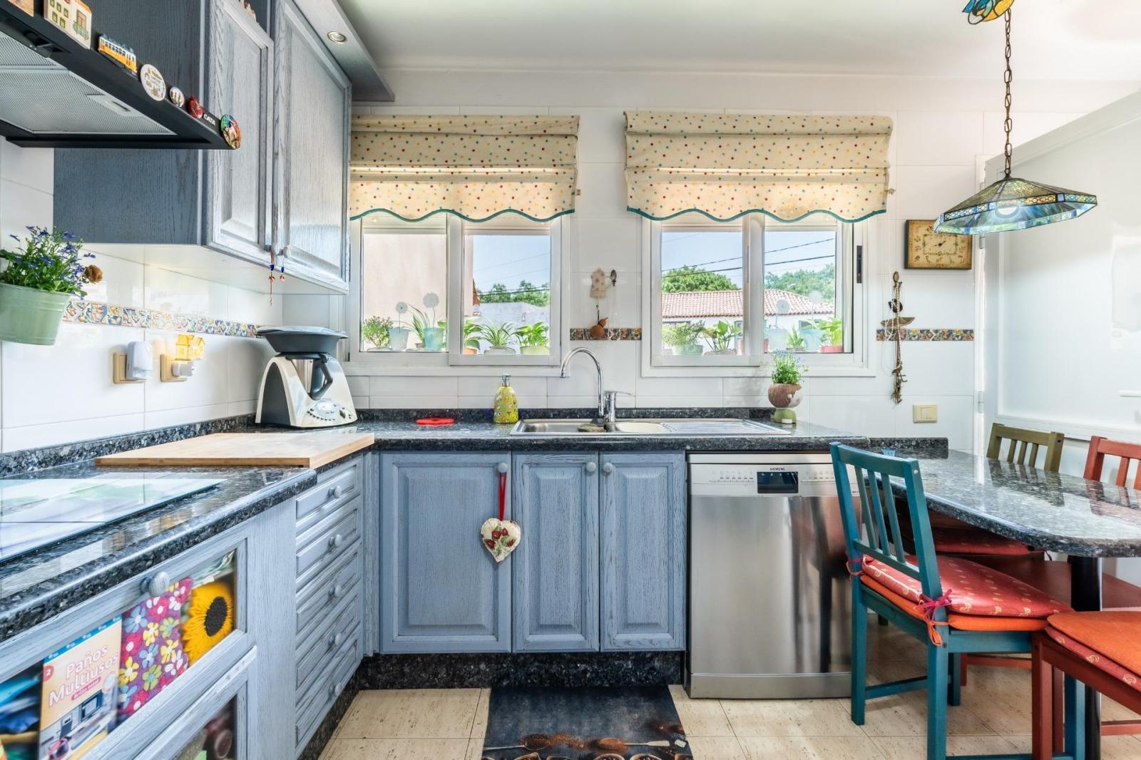 Semi-detached House for Sale in Tegueste
